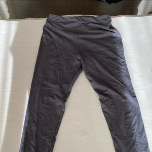 Dark grey leggings